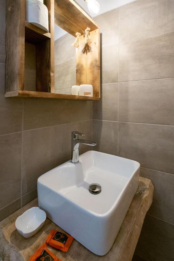 Irtakina Apartment ซูเยีย ภายนอก รูปภาพ