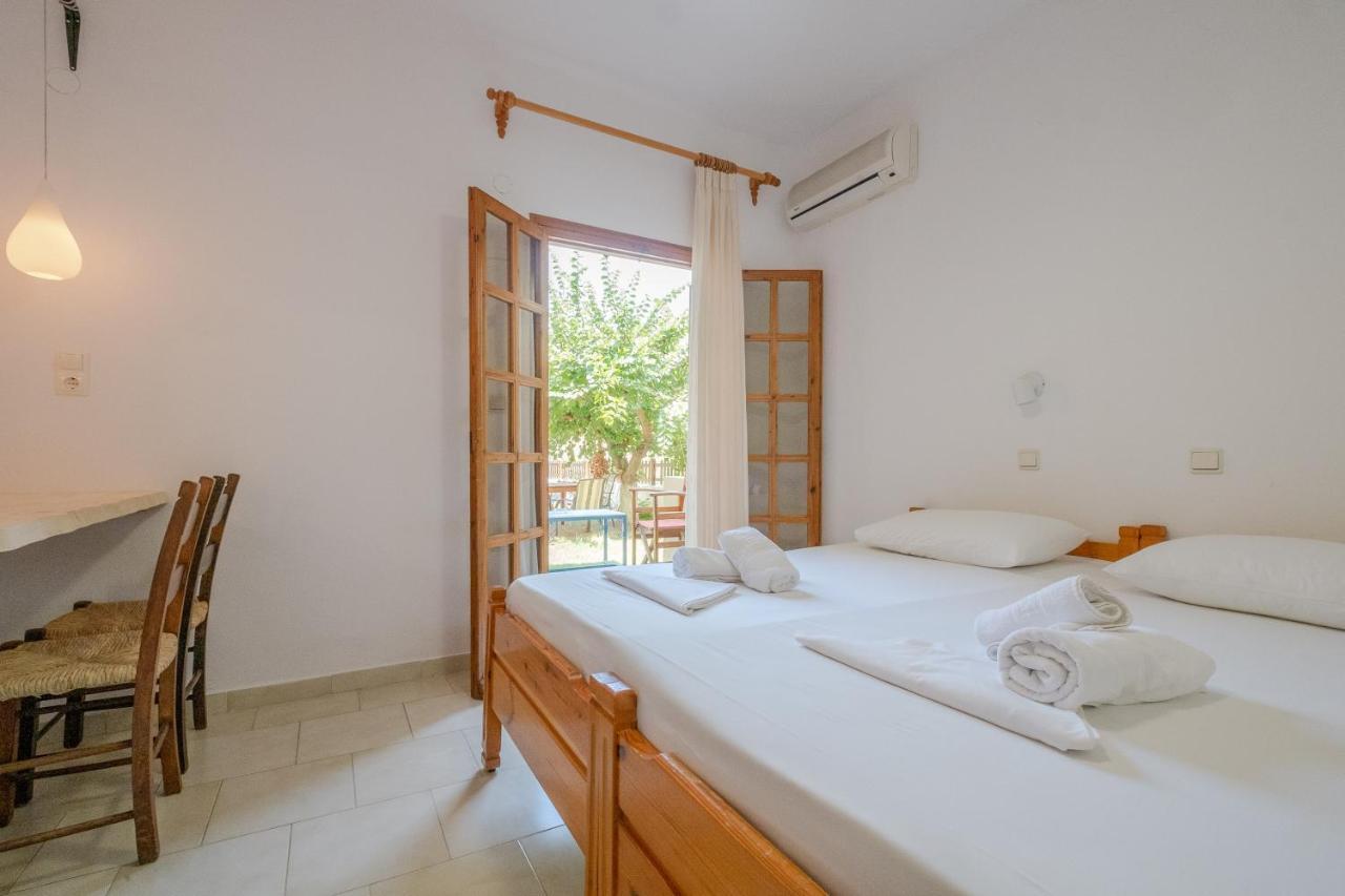 Irtakina Apartment ซูเยีย ภายนอก รูปภาพ