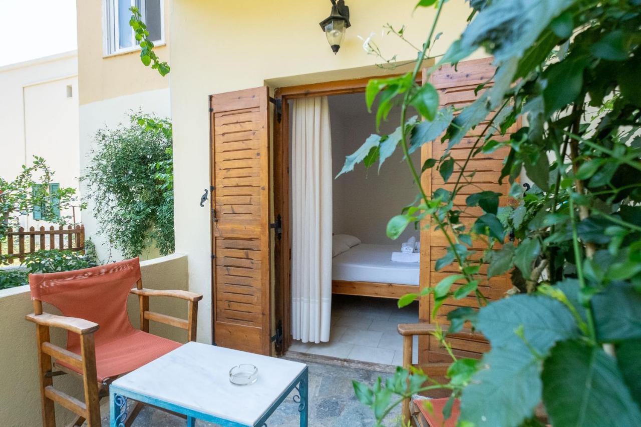 Irtakina Apartment ซูเยีย ภายนอก รูปภาพ